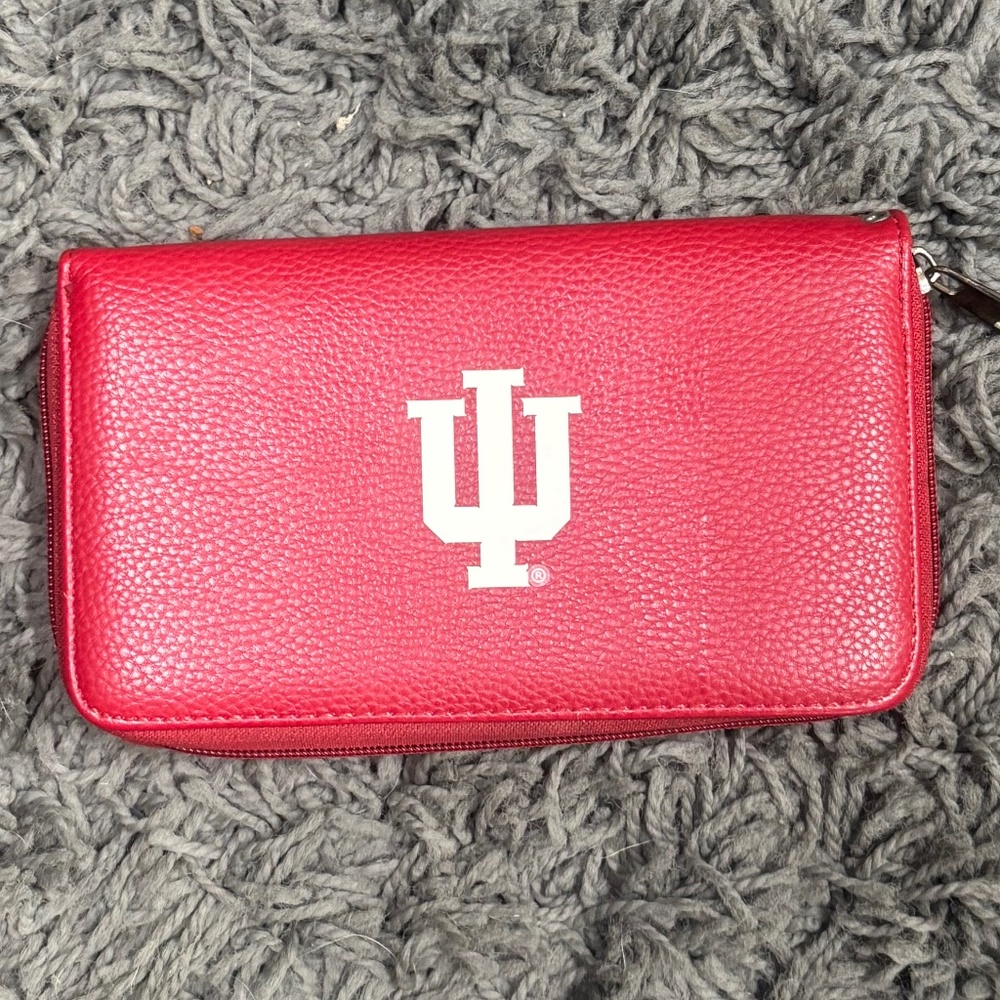 IU Wallet